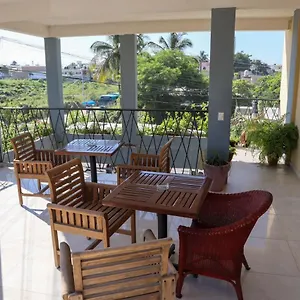 riviera-paraiso.hotelspuertovallarta.org/